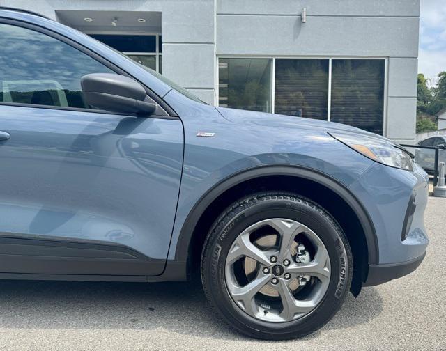 new 2025 Ford Escape car, priced at $33,835
