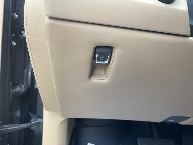 used 2019 Cadillac Escalade car, priced at $34,998