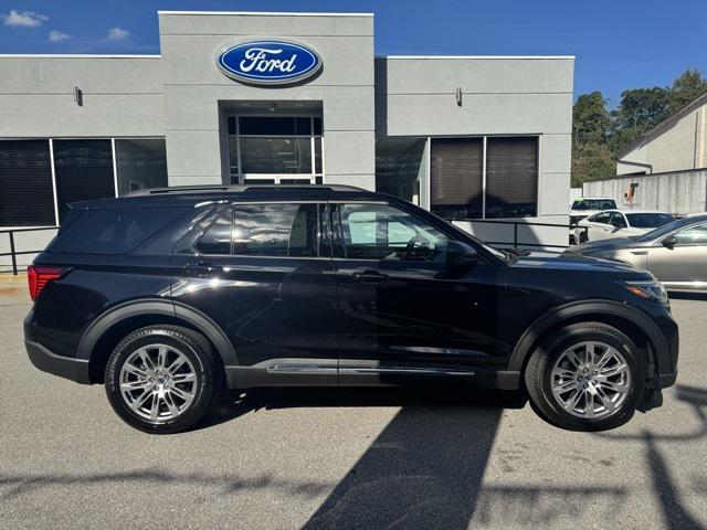 new 2025 Ford Explorer car, priced at $51,210