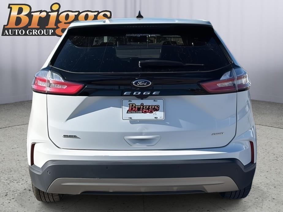 used 2024 Ford Edge car, priced at $25,900