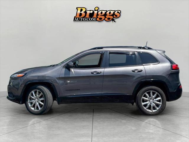 used 2018 Jeep Cherokee car