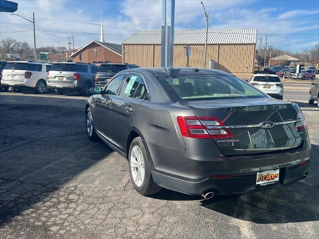 used 2017 Ford Taurus car