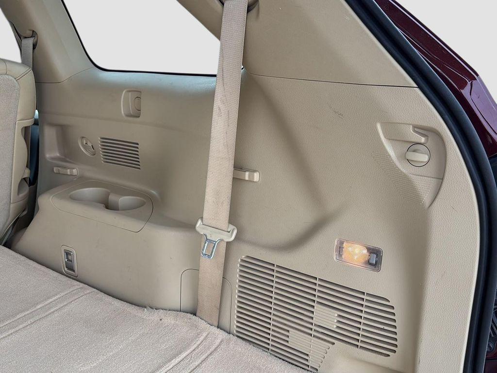 used 2017 Toyota Highlander Hybrid car, priced at $15,500