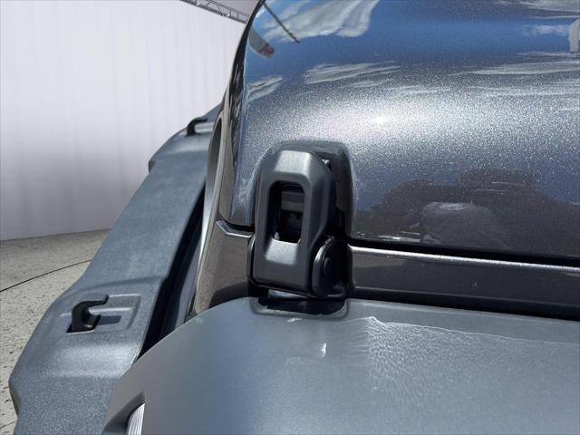 new 2025 Jeep Wrangler car, priced at $47,181