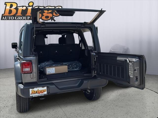 new 2025 Jeep Wrangler car, priced at $47,181