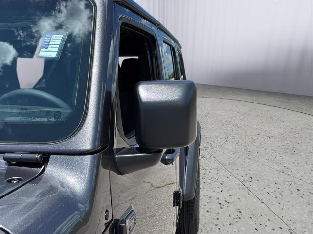 new 2025 Jeep Wrangler car, priced at $47,181