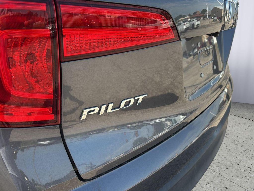 used 2018 Honda Pilot car, priced at $13,900