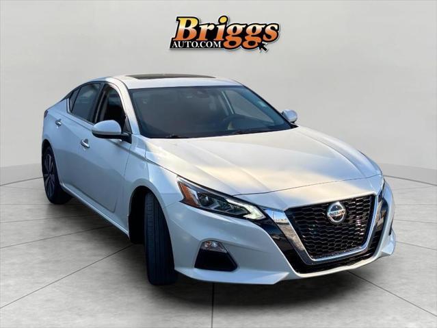 used 2022 Nissan Altima car