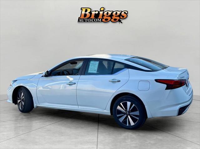 used 2022 Nissan Altima car