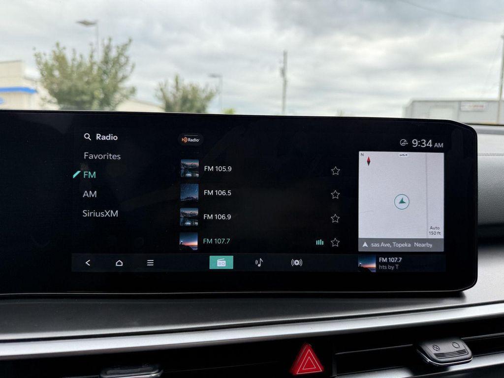 used 2024 Kia Sorento car, priced at $25,900