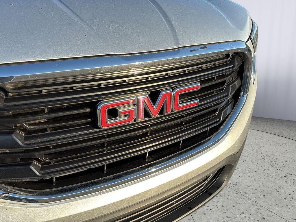 used 2018 GMC Terrain car, priced at $9,995