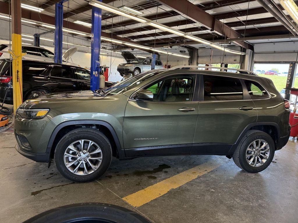 used 2021 Jeep Cherokee car, priced at $22,900