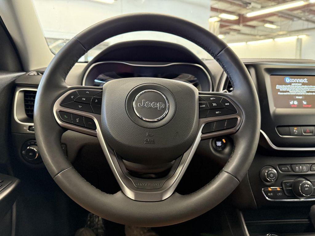 used 2021 Jeep Cherokee car, priced at $22,900
