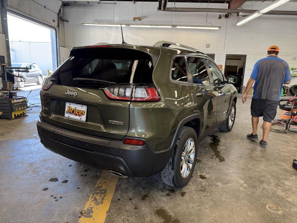 used 2021 Jeep Cherokee car, priced at $22,900