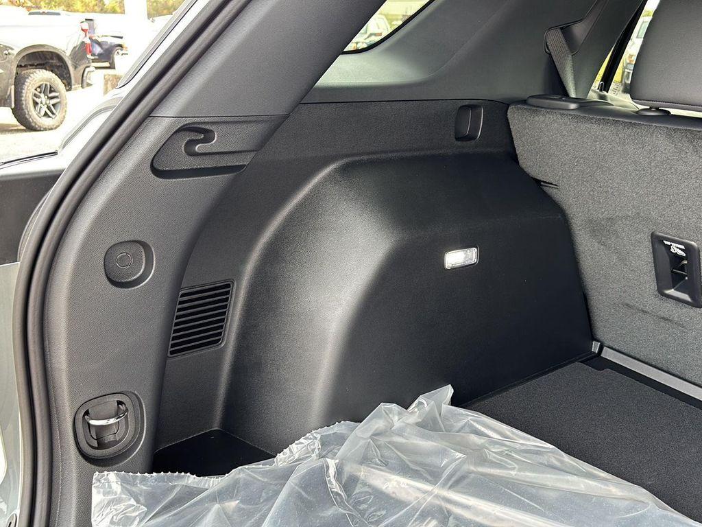 new 2026 Chevrolet Equinox car, priced at $34,545