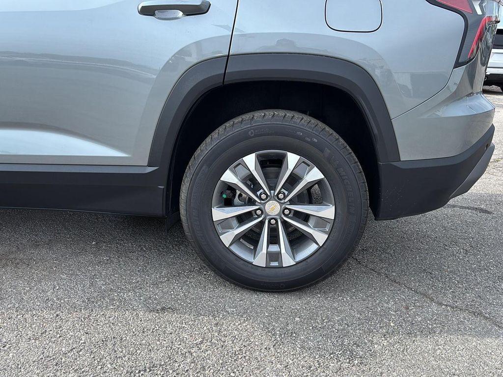 new 2026 Chevrolet Equinox car, priced at $34,545