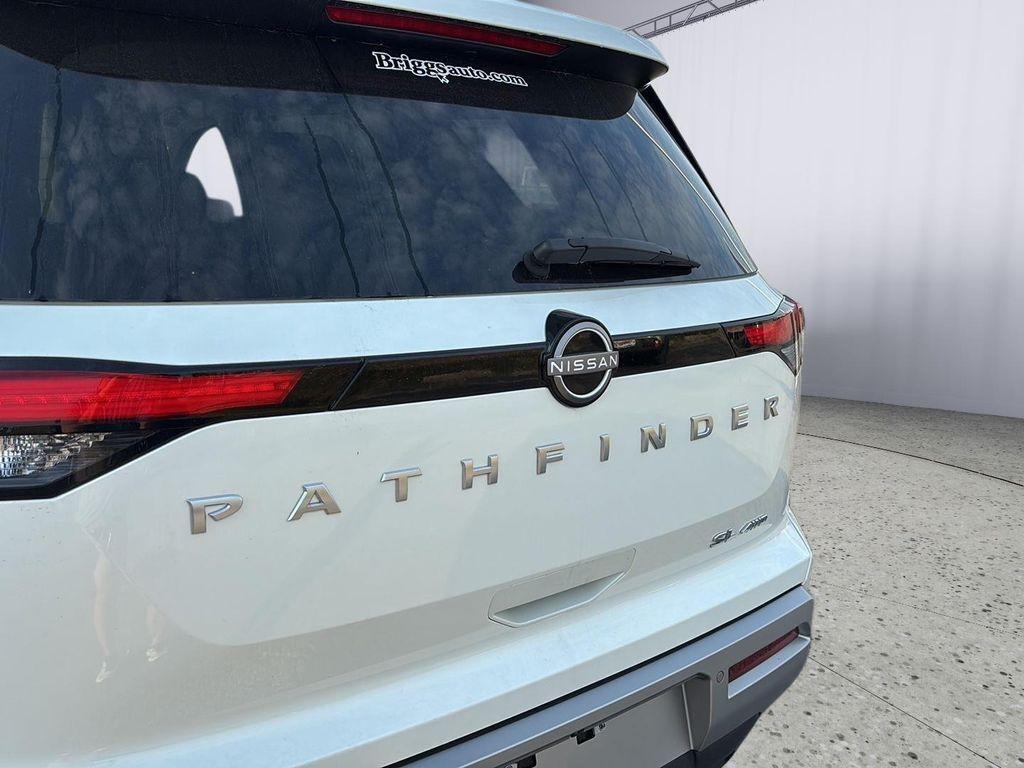 used 2024 Nissan Pathfinder car, priced at $37,900