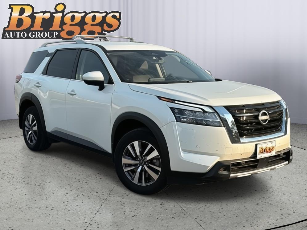 used 2024 Nissan Pathfinder car, priced at $37,900