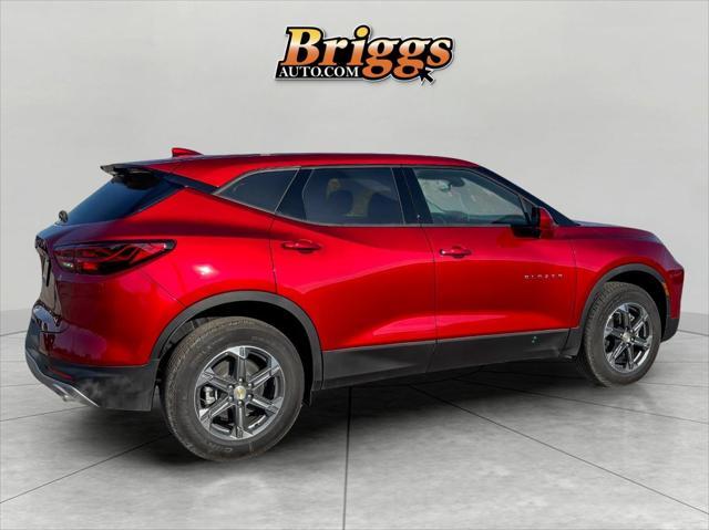 new 2025 Chevrolet Blazer car, priced at $39,365