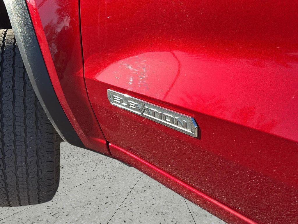 used 2024 GMC Canyon car, priced at $36,900