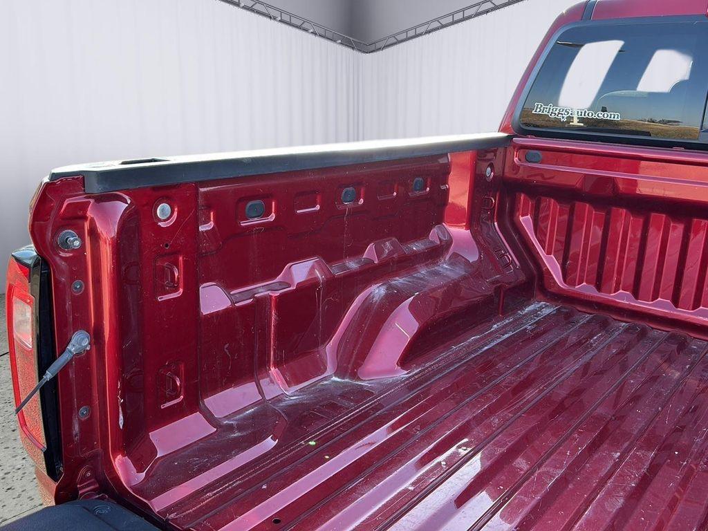 used 2024 GMC Canyon car, priced at $36,900