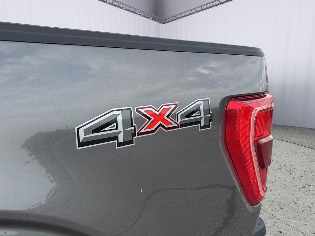 used 2021 Ford F-150 car, priced at $24,900