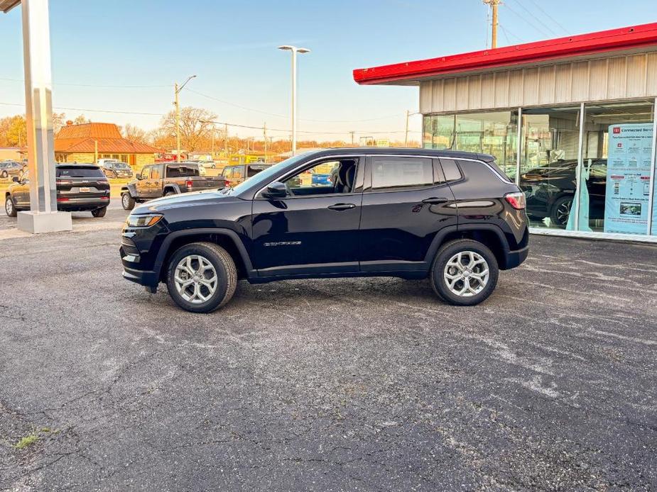 new 2024 Jeep Compass car, priced at $26,879