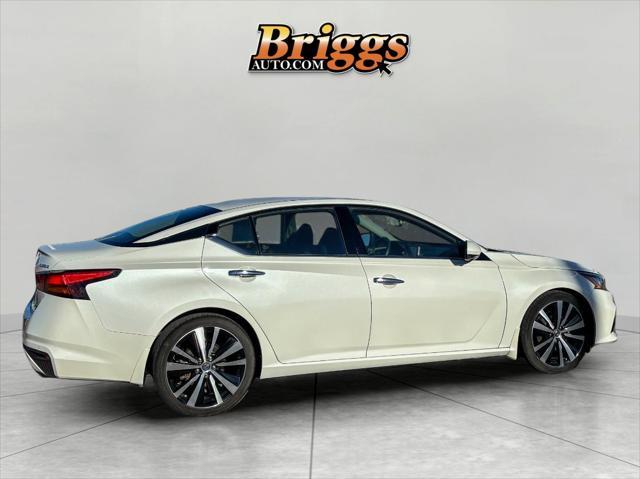 used 2020 Nissan Altima car