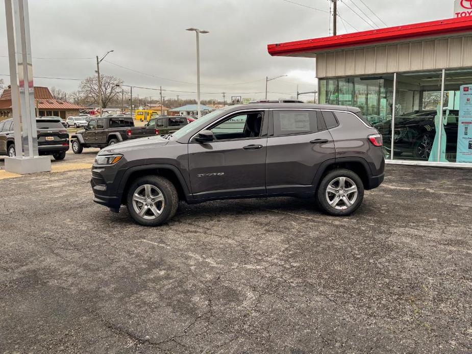 new 2024 Jeep Compass car, priced at $26,879