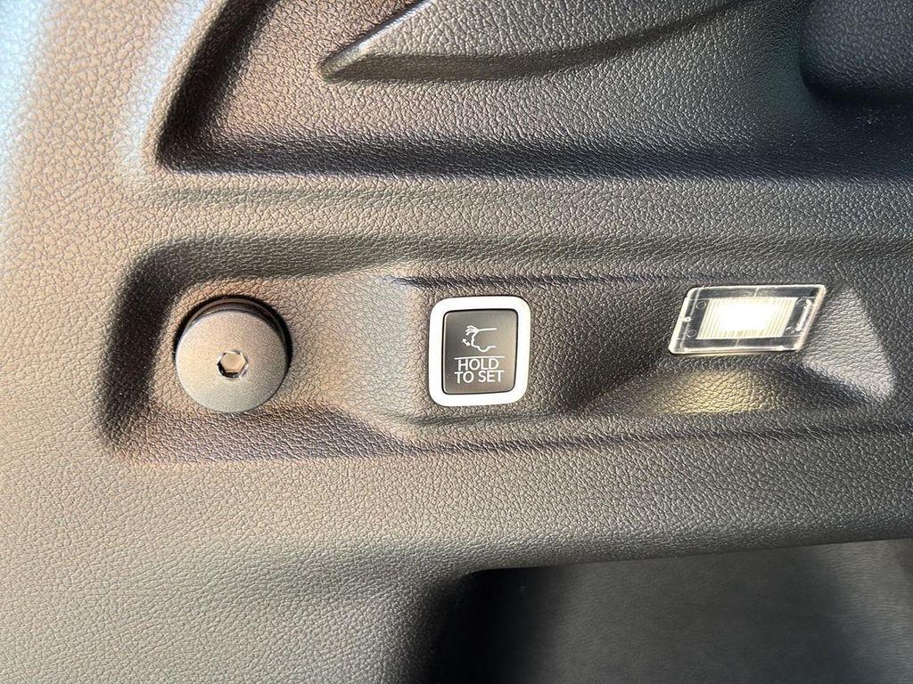 new 2025 Jeep Grand Cherokee L car, priced at $47,490