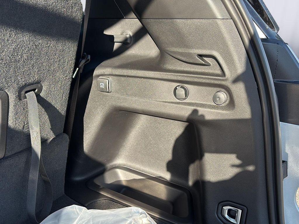 new 2025 Jeep Grand Cherokee L car, priced at $47,490