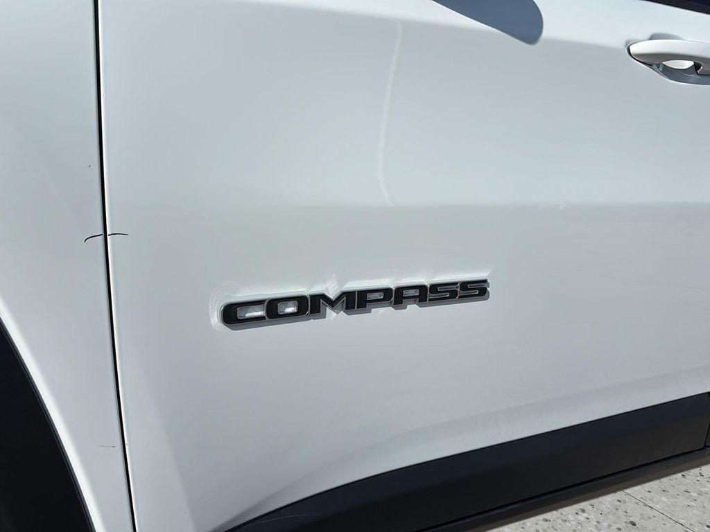 new 2025 Jeep Compass car, priced at $25,499