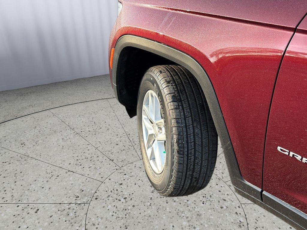 new 2025 Jeep Grand Cherokee L car, priced at $40,620