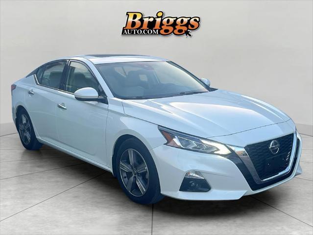 used 2022 Nissan Altima car