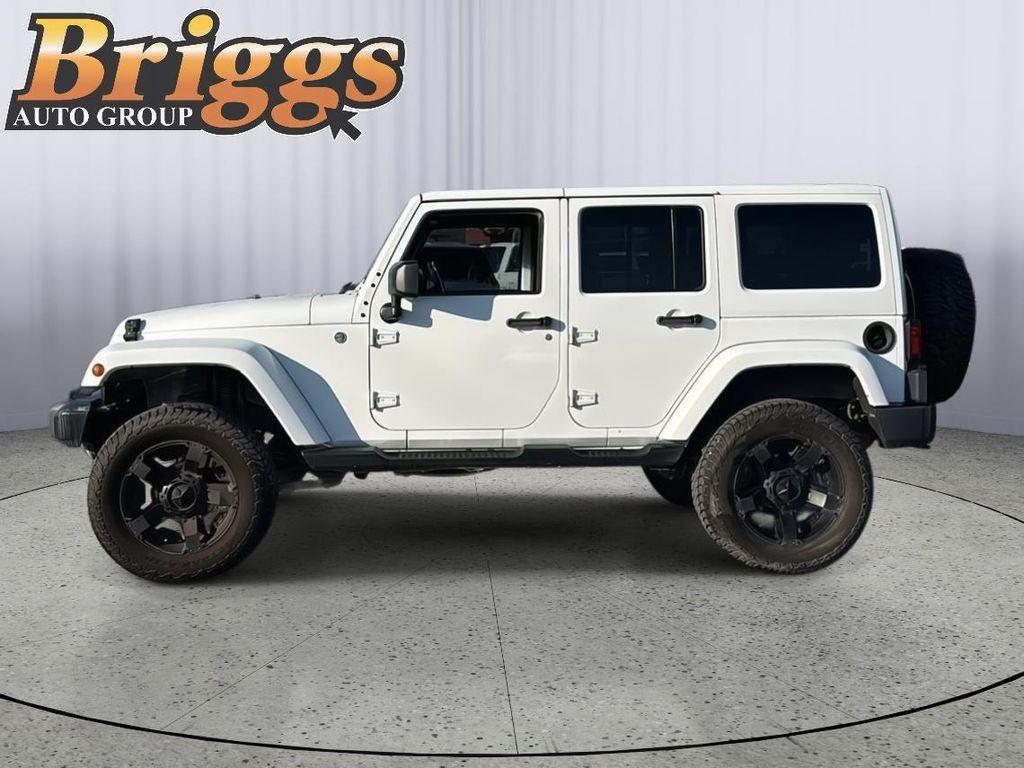 used 2015 Jeep Wrangler Unlimited car, priced at $18,900