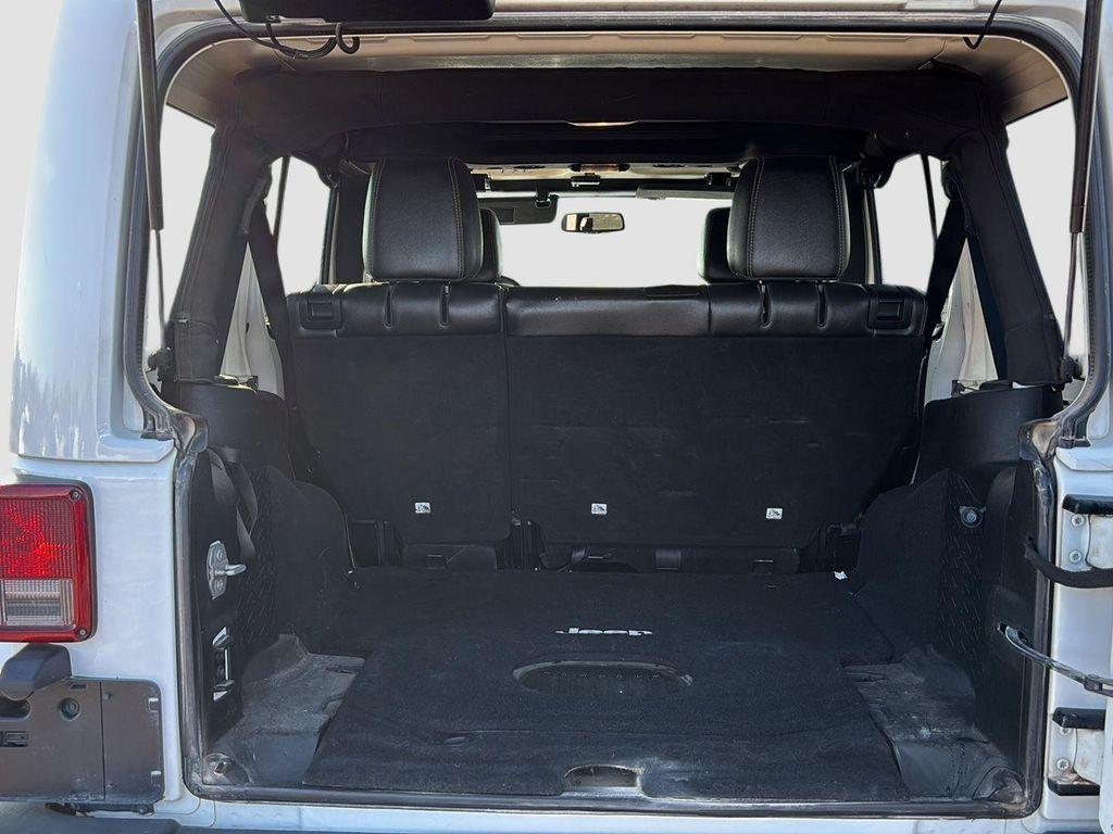 used 2015 Jeep Wrangler Unlimited car, priced at $18,900