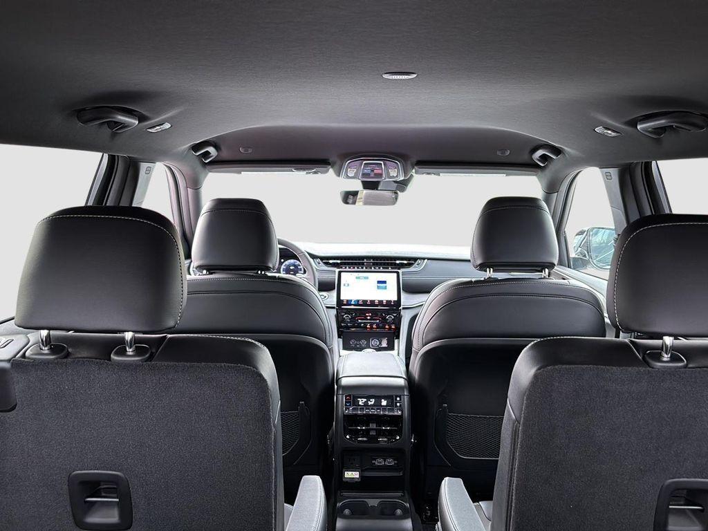 new 2025 Jeep Grand Cherokee L car, priced at $46,395