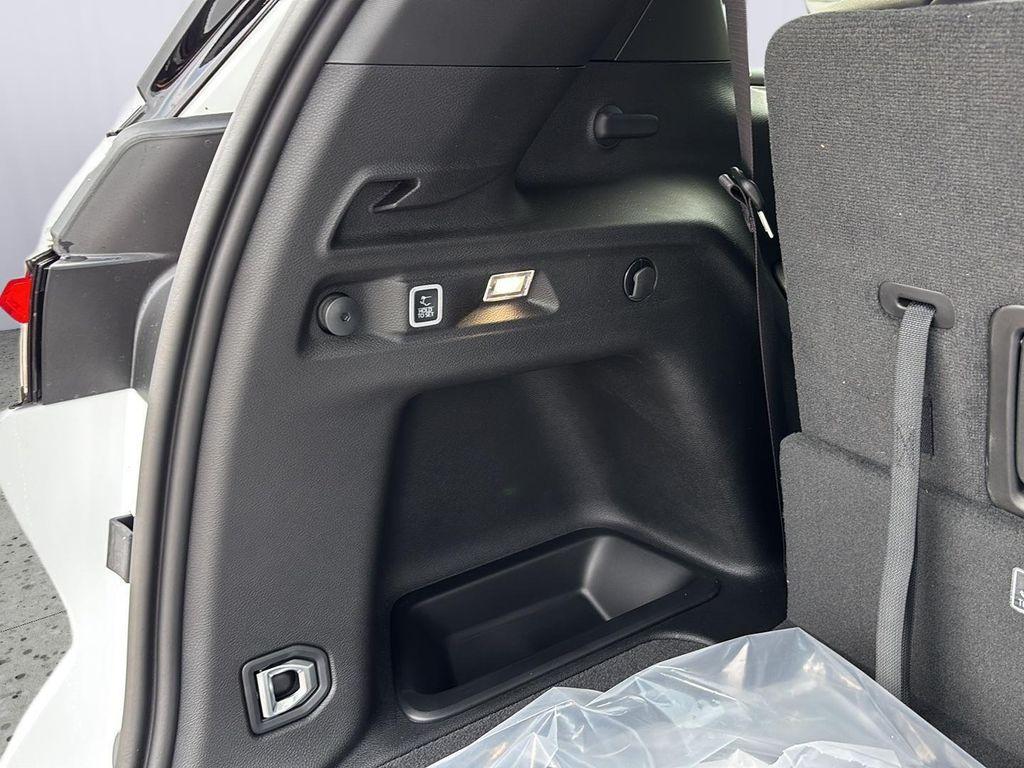 new 2025 Jeep Grand Cherokee L car, priced at $46,395
