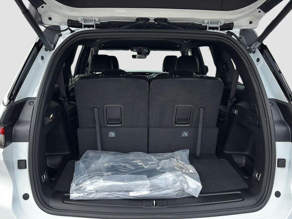 new 2025 Jeep Grand Cherokee L car, priced at $46,395