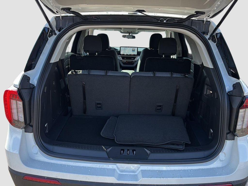 new 2026 Ford Explorer car, priced at $39,455