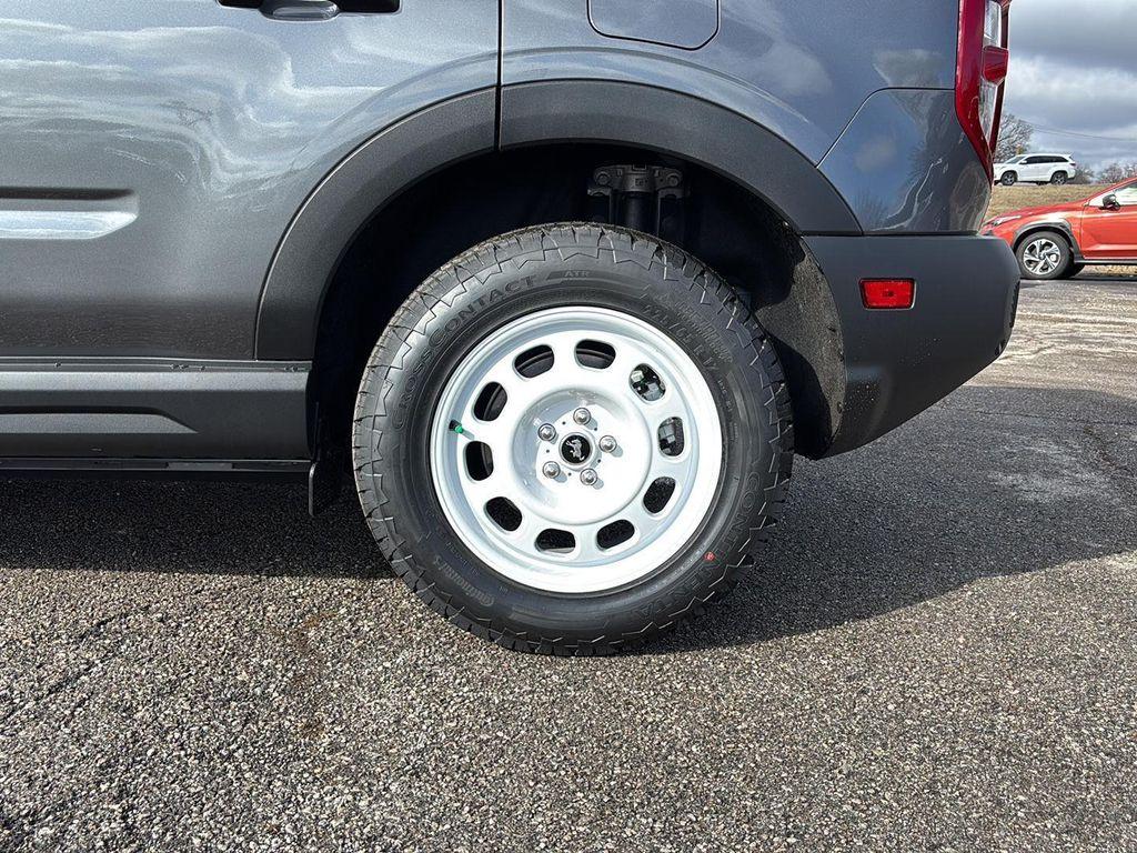 new 2025 Ford Bronco Sport car, priced at $32,485