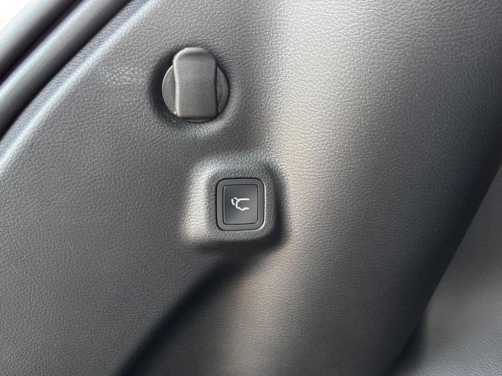 new 2026 Jeep Compass car, priced at $32,505