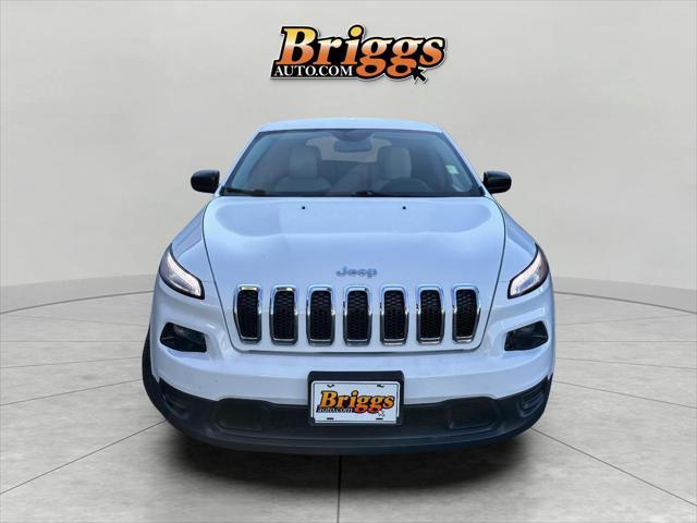 used 2017 Jeep Cherokee car