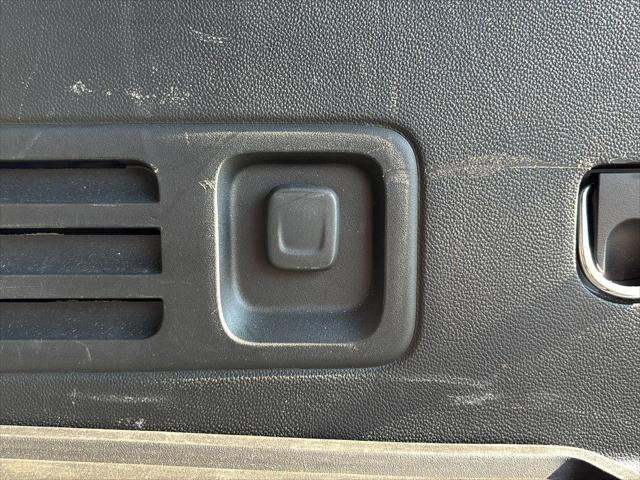 used 2022 Chevrolet Traverse car, priced at $29,500