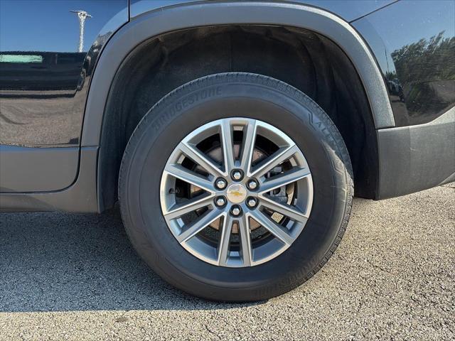 used 2022 Chevrolet Traverse car, priced at $29,500