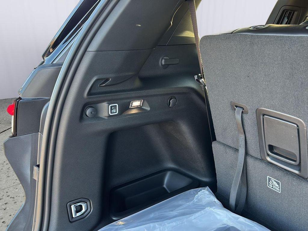 new 2025 Jeep Grand Cherokee L car, priced at $47,490