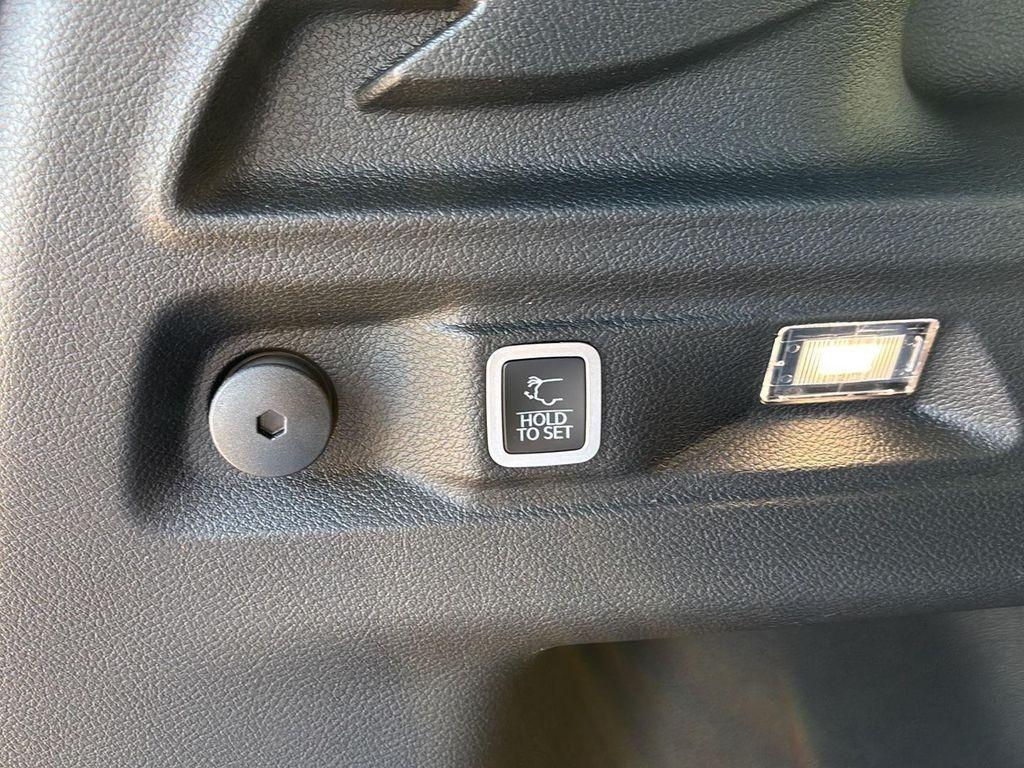 new 2025 Jeep Grand Cherokee L car, priced at $47,490