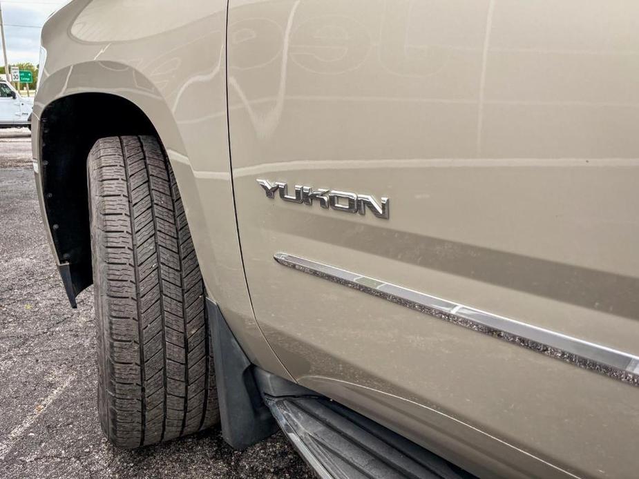 used 2015 GMC Yukon car, priced at $18,900
