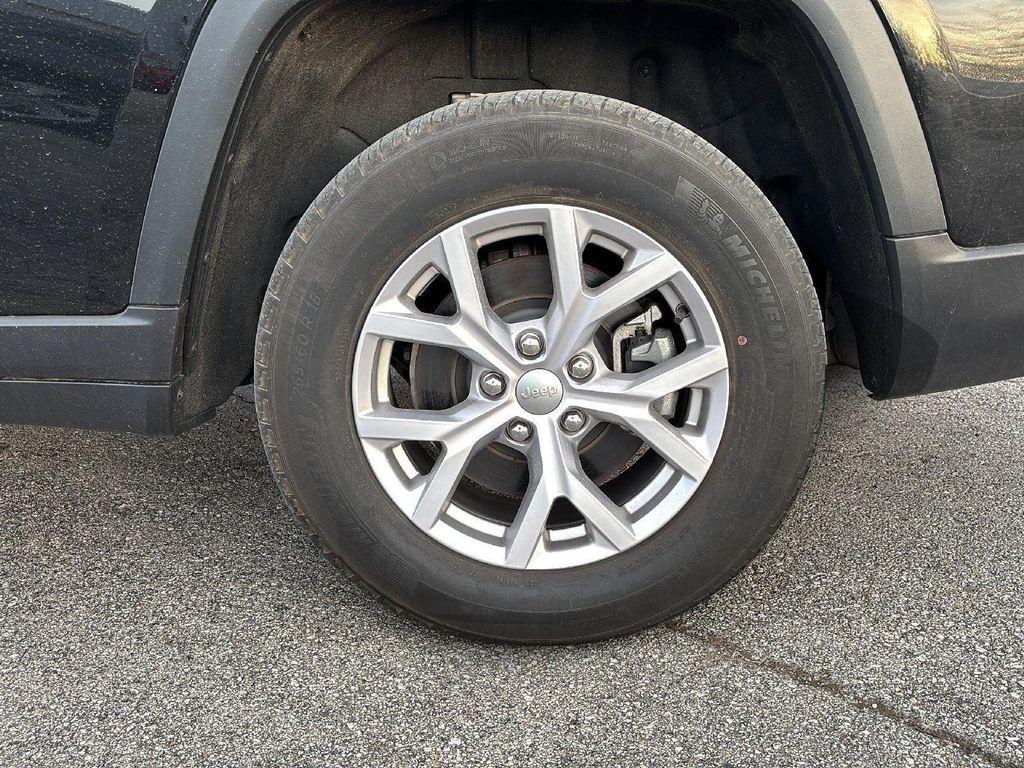 used 2022 Jeep Grand Cherokee L car