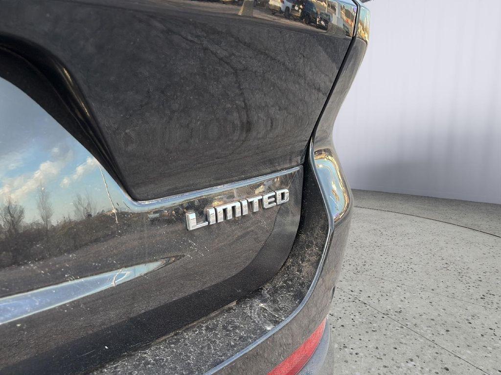 used 2022 Jeep Grand Cherokee L car